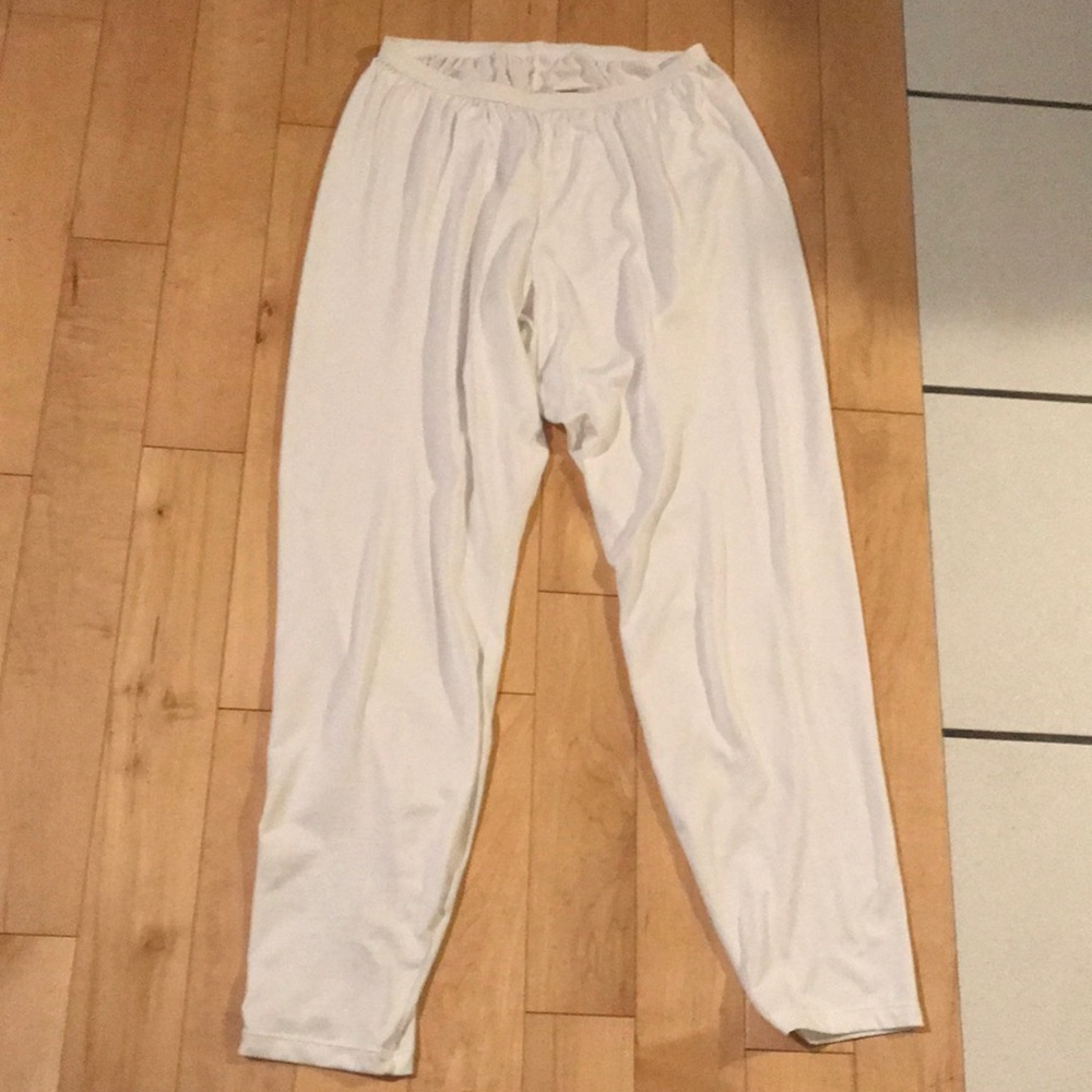 Patagonia Capilene bottom women’s size Large